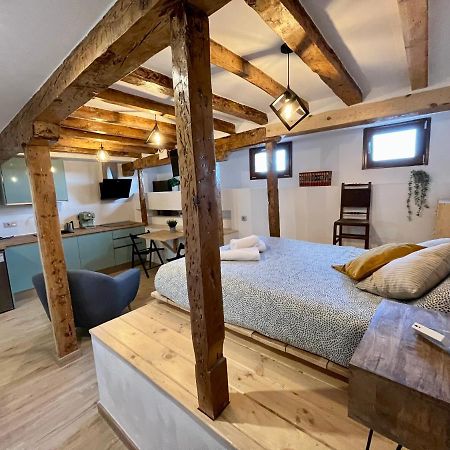 Atuaire Home Loft Con Encanto En El Corazon De Burgos Dauda Exterior photo