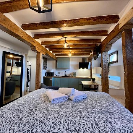Atuaire Home Loft Con Encanto En El Corazon De Burgos Dauda Exterior photo